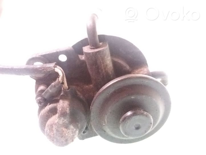 Toyota Corolla E120 E130 Filtre à carburant 2339064450