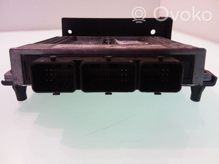 Citroen C5 Sterownik / Moduł ECU 9645715180