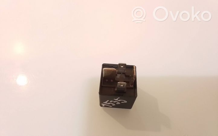 Volkswagen Polo Other relay 7M0951253A
