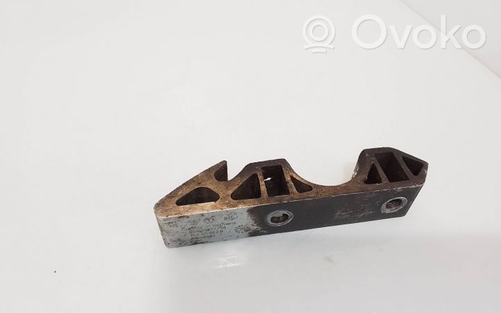 Porsche Cayenne (9PA) Supporto per boccola della barra antirollio, anteriore 7L0411063B