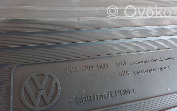 Volkswagen PASSAT B5 Etuistuintilan matto 6K1061501