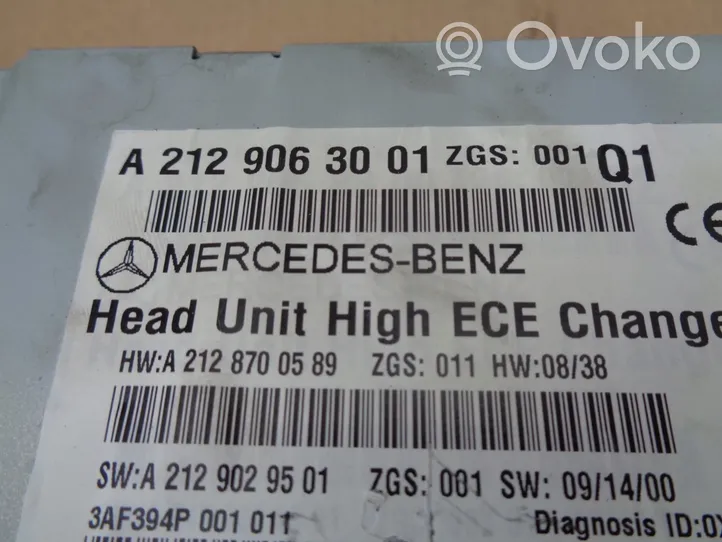 Mercedes-Benz E C207 W207 Radio/CD/DVD/GPS-pääyksikkö A2129063001