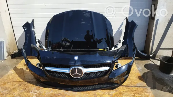 Mercedes-Benz CLA C117 X117 W117 Kit de repuestos delanteros 