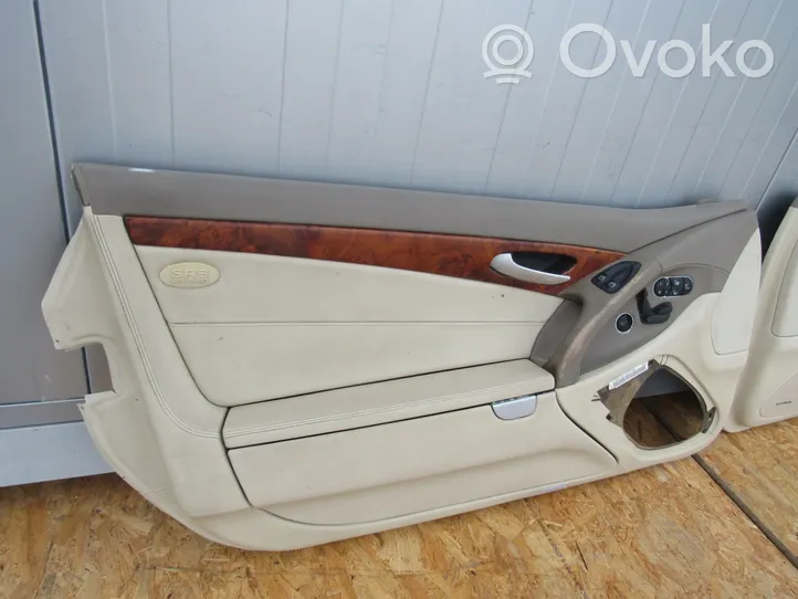 Mercedes-Benz SL R230 Apmušimas priekinių durų (obšifke) a2307203970