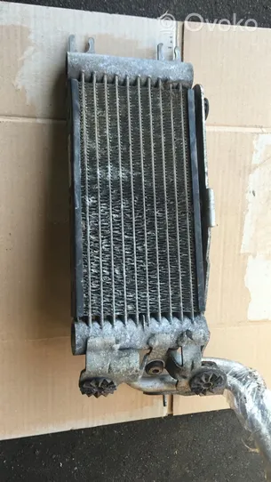 BMW M3 e92 Radiateur d'huile moteur 7521376