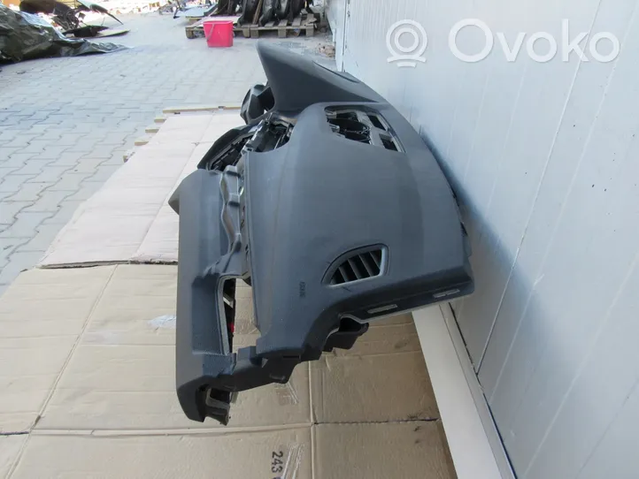 BMW 2 F46 Airbag-Set mit Verkleidung 