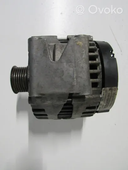 Mercedes-Benz E AMG W212 Generatore/alternatore A1561540102