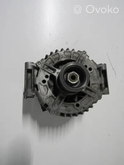 Mercedes-Benz E AMG W212 Generatore/alternatore A1561540102