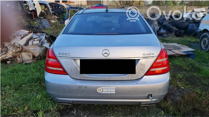 Mercedes-Benz S W221 Kit pare-chocs avant/arrière 