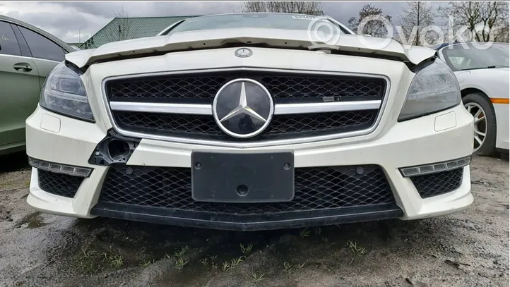 Mercedes-Benz CLS C218 AMG Zderzak przedni 