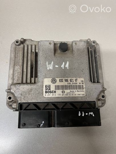 Volkswagen Touran I Unité de commande, module ECU de moteur 03G906021KF