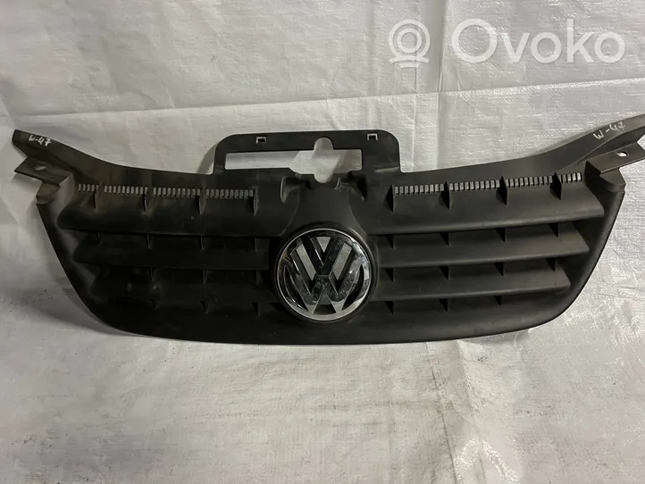 Volkswagen Caddy Grotelės priekinės 1T0853651A