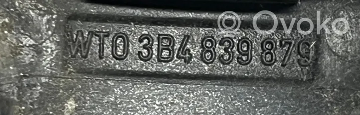 Volkswagen Golf V Крышка задний дверной ручки 3B4839879