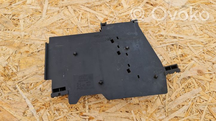 Audi TT Mk1 Battery tray 8N0971824