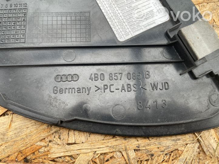 Audi A6 S6 C5 4B Rivestimento estremità laterale del cruscotto 4B0857085B