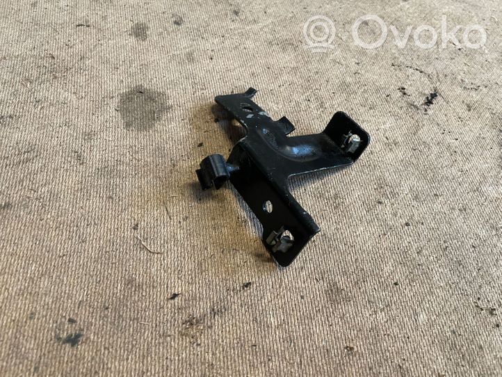 Audi TT Mk1 Altra parte del motore 06A103943H