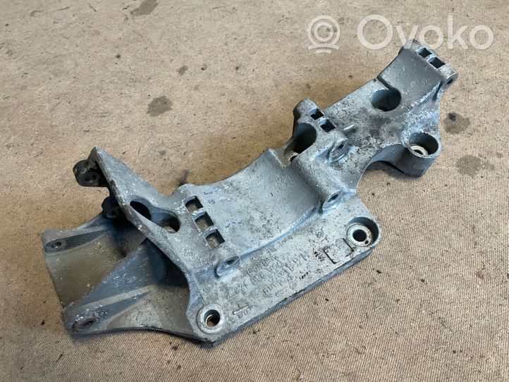 Audi TT Mk1 Supporto di montaggio del motore (usato) 06A903143P