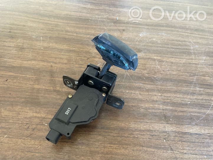 KIA Sorento Tailgate window lock/catch/latch 871303E000