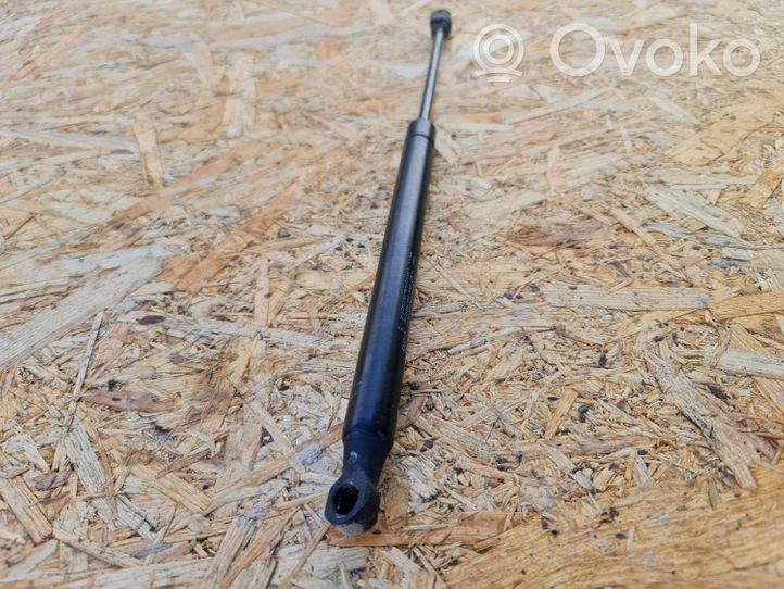 Volkswagen PASSAT B6 Tailgate strut 24607