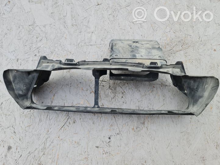 Volvo V70 Intercooler air guide/duct channel 9190725