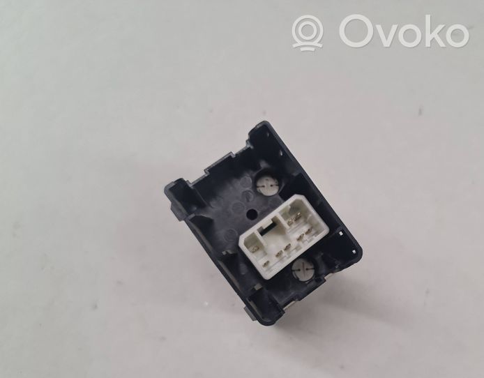 Volvo S40, V40 On-board computer control switch 889988