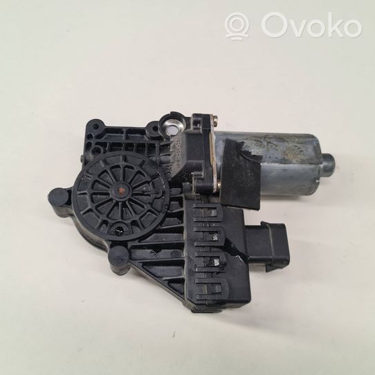 Opel Zafira A Front door window regulator motor 89312C