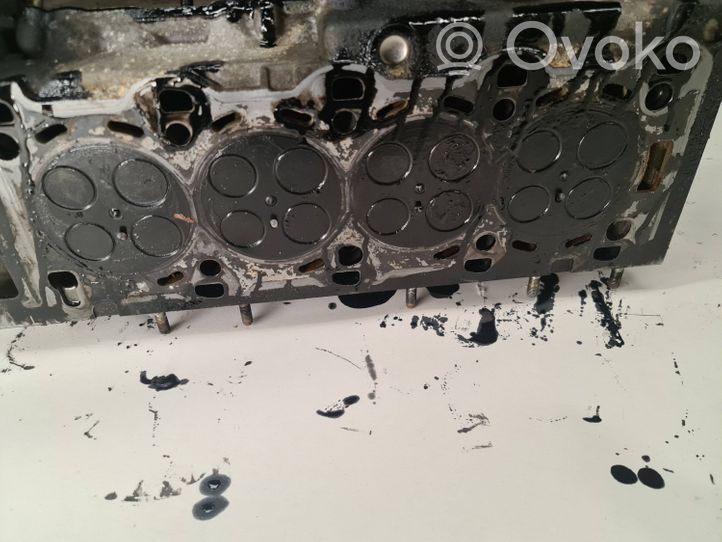 Opel Zafira A Engine head R9128018