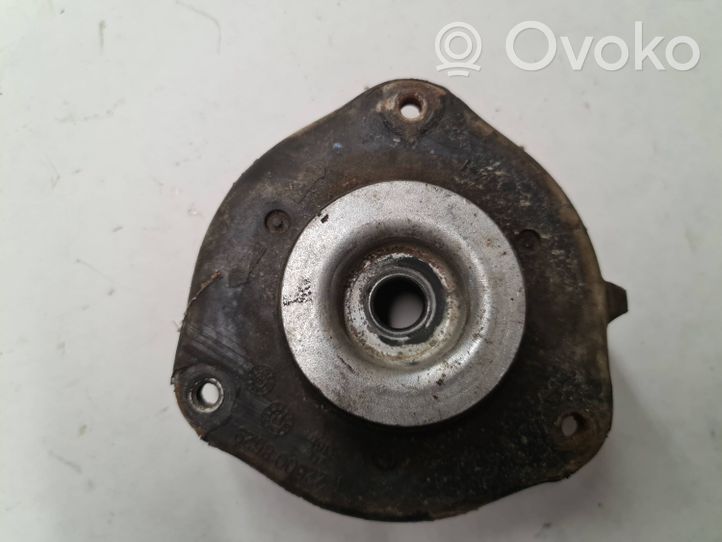 Volkswagen PASSAT B6 Support de jambe de force supérieur avant 225008629