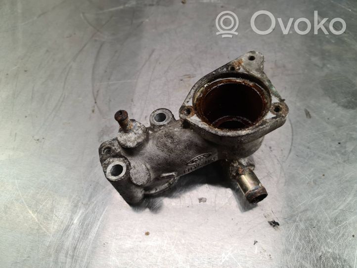 Ford Focus Termostaatin kotelo 89FF9K478