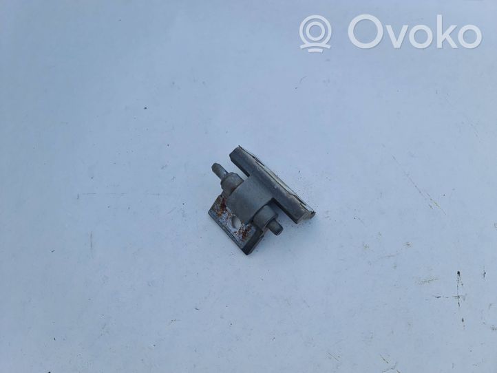 Volvo S60 Front door upper hinge 