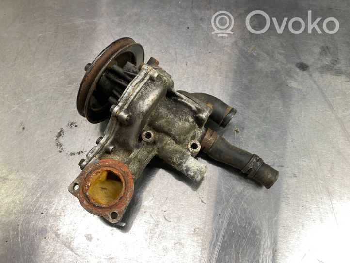 Volkswagen Golf II Water pump 