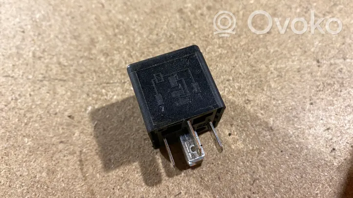 Volvo S80 Other relay 9441160