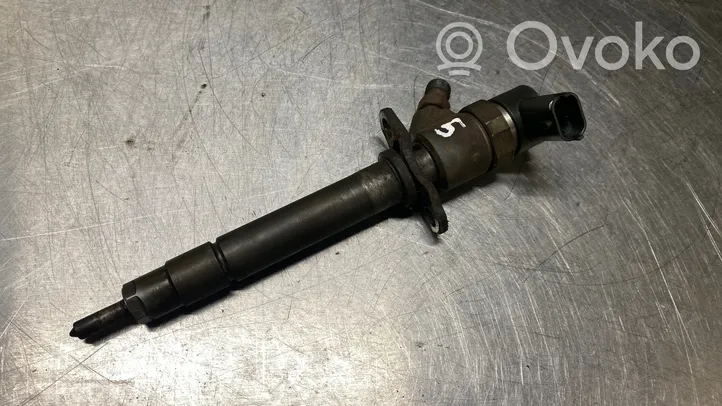 Volvo S80 Fuel injector 8658352