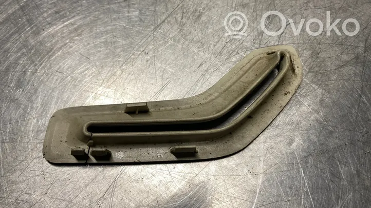 Volvo V70 Seat belt trim 1882