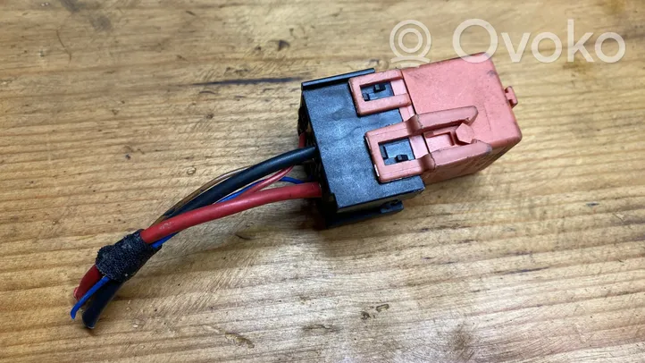 BMW 7 E65 E66 Other relay 12631742690