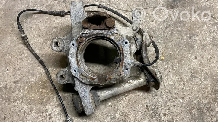 BMW 7 E65 E66 Pivot de moyeu arrière 34526752180