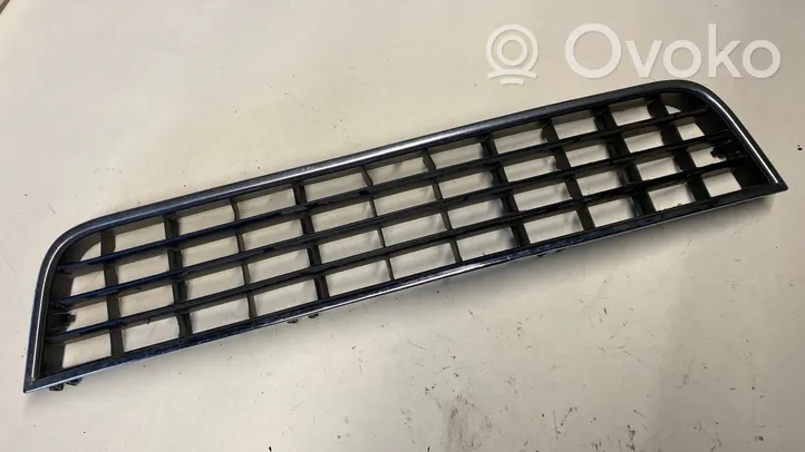 Audi A6 S6 C5 4B Grille de calandre avant 4B0807683L