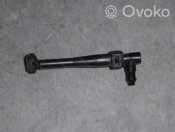 BMW 3 F30 F35 F31 Ugello a spruzzo lavavetri per lunotto posteriore 61687287291