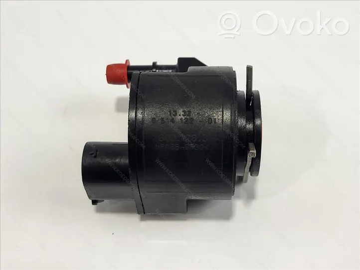 BMW 2 F46 Pompe à carburant 13328514121