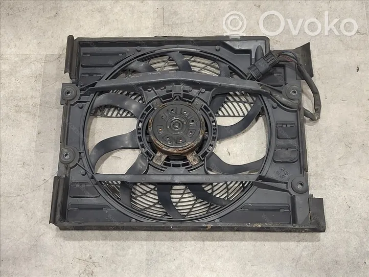 BMW 5 E39 Oro kondicionieriaus ventiliatorius (aušinimo) 64548380780