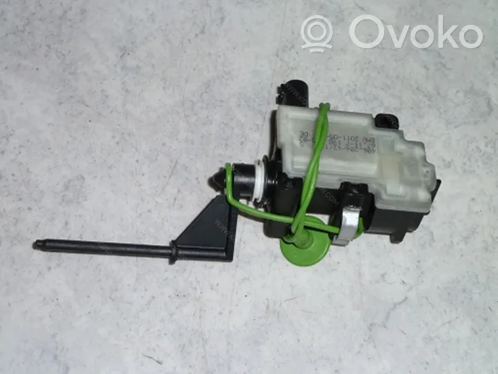 BMW 1 E82 E88 Motor de bloqueo de puertas 67117198885