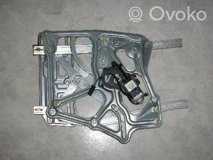 BMW 3 E30 Vetro del deflettore posteriore 51351385099