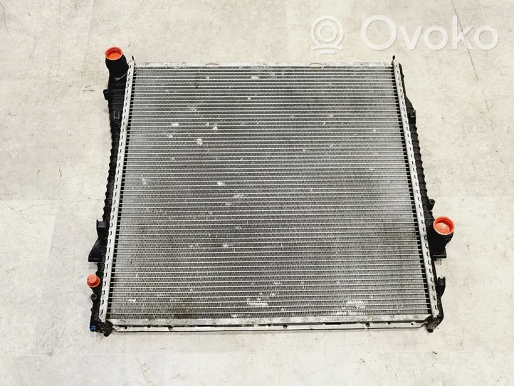 BMW X5 E53 Dzesēšanas šķidruma radiators 17101439101