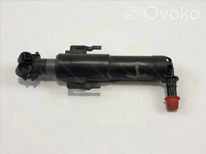 BMW 5 G30 G31 Ugello a spruzzo lavavetri per faro 61677393510