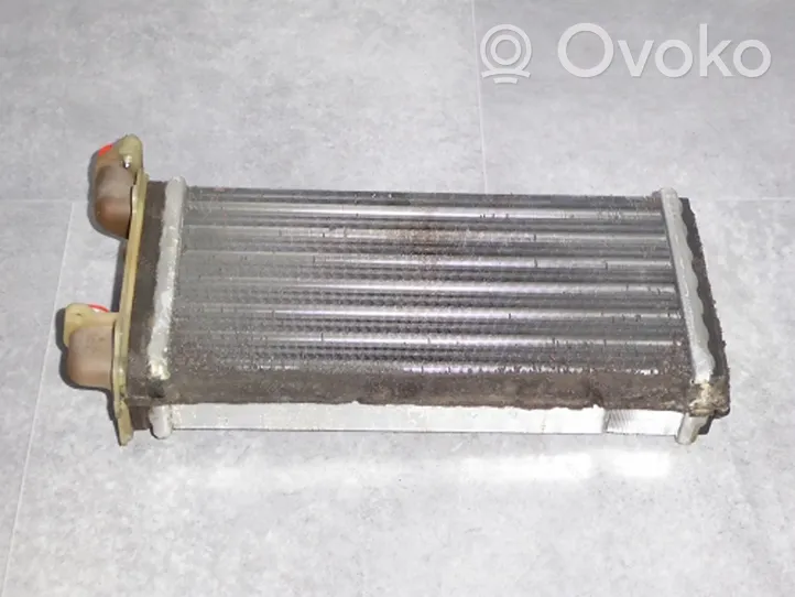 BMW 3 E30 Radiateur soufflant de chauffage 64118391362