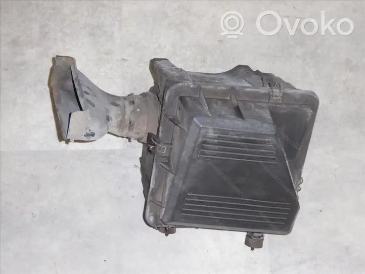 BMW 3 E36 Boîtier de filtre à air 13711247465