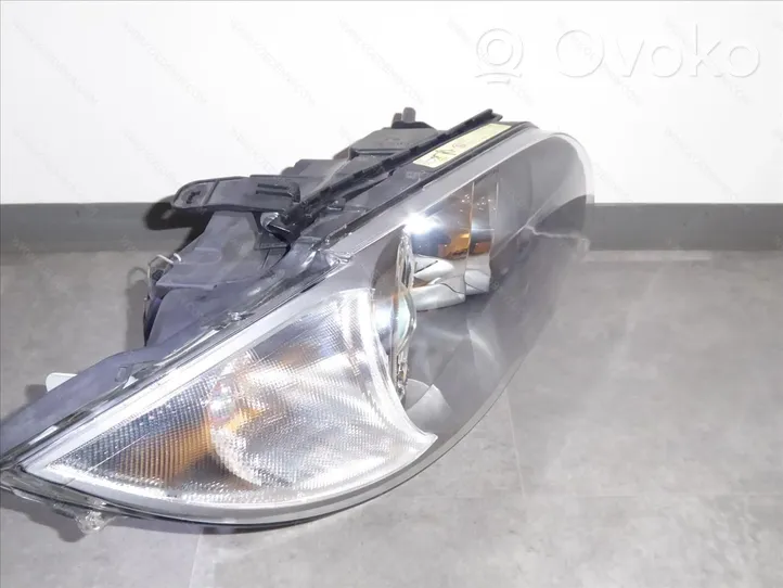 BMW 1 E82 E88 Headlight/headlamp 63117181296