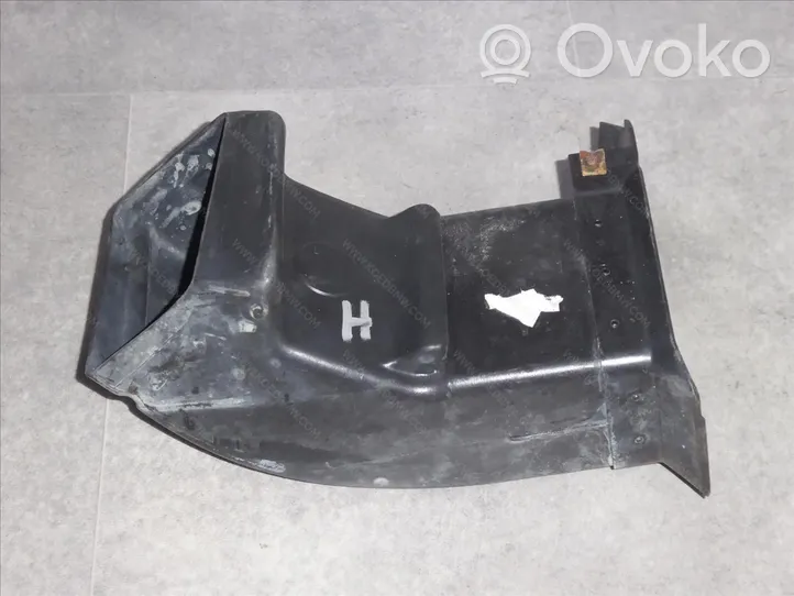 BMW 7 E38 Radlaufschale Radhausverkleidung vorne 51718125968