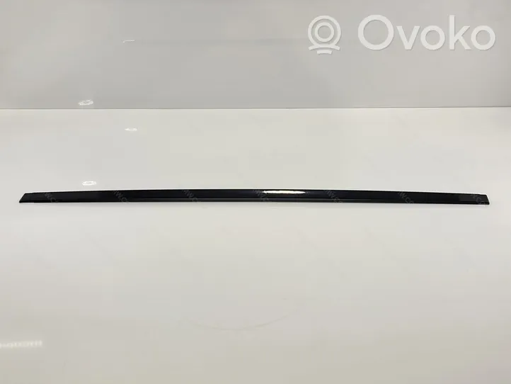 BMW X5M F85 Moulures des vitres de la porte arrière 51357465926