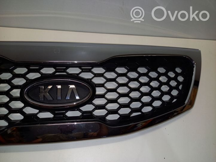 KIA Sorento Augšējais režģis 863502P000